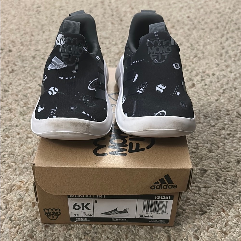 Adidas mono fit